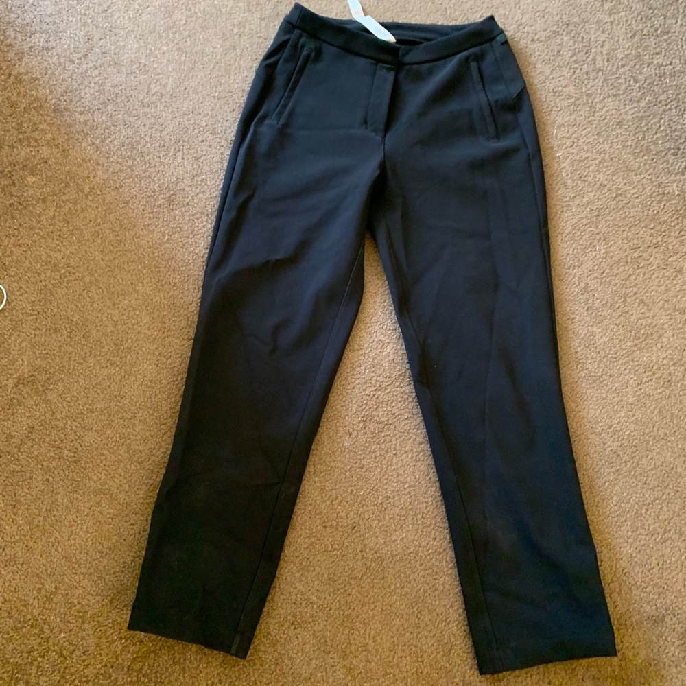 Lululemon on the move pants